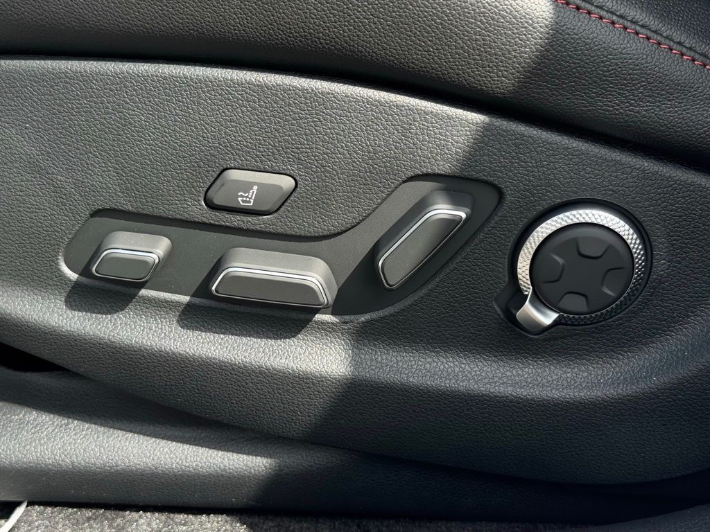 2026 Genesis G80 2.5T Sport Prestige photo 28