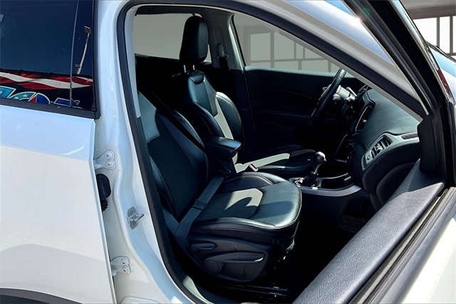 2020 Jeep Compass Latitude photo 7