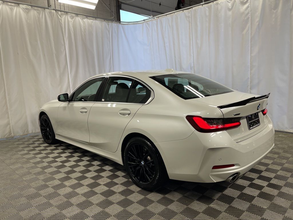 2024 Bmw 330i xDrive photo 4