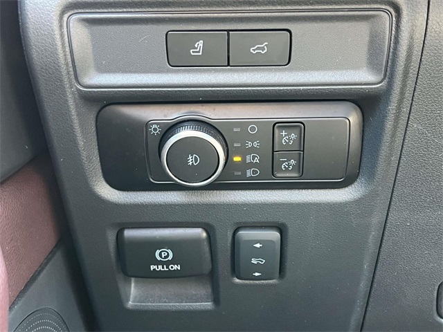 2024 Ford Expedition Limited photo 32