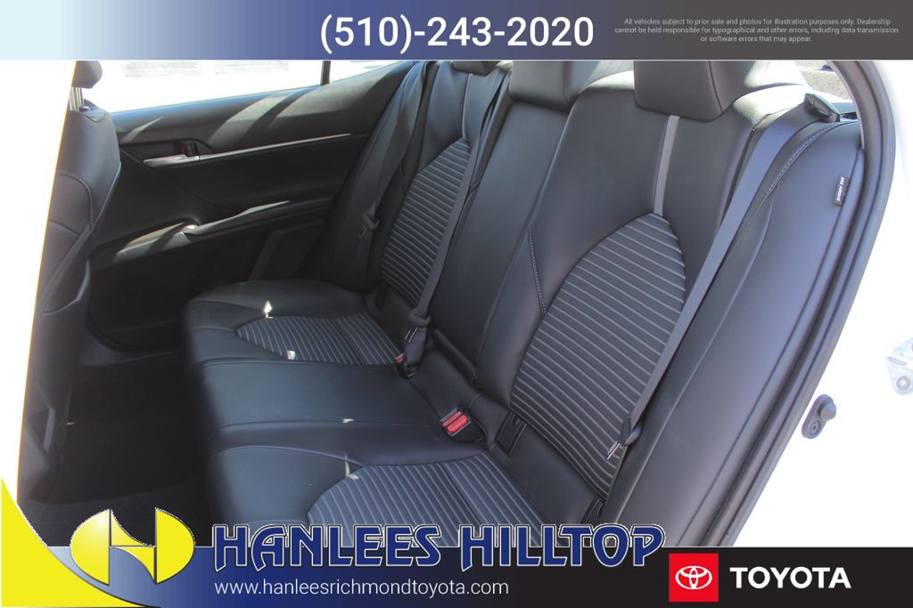 2024 Toyota Camry SE photo 12