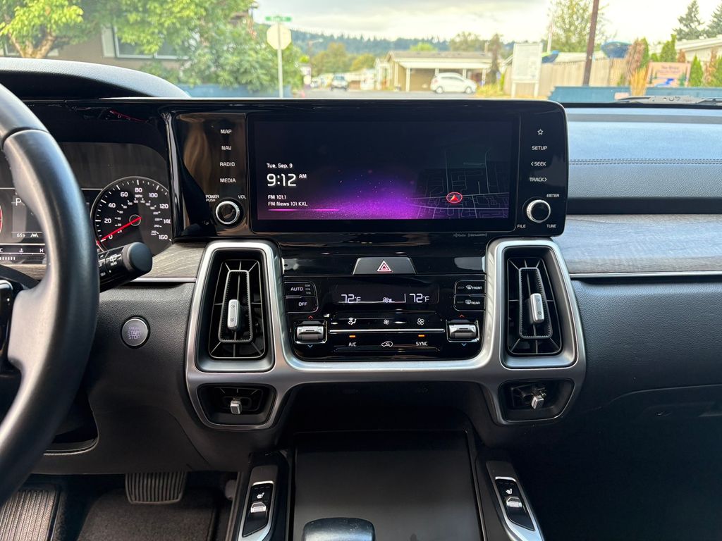 2023 Kia Sorento X-Line EX photo 17