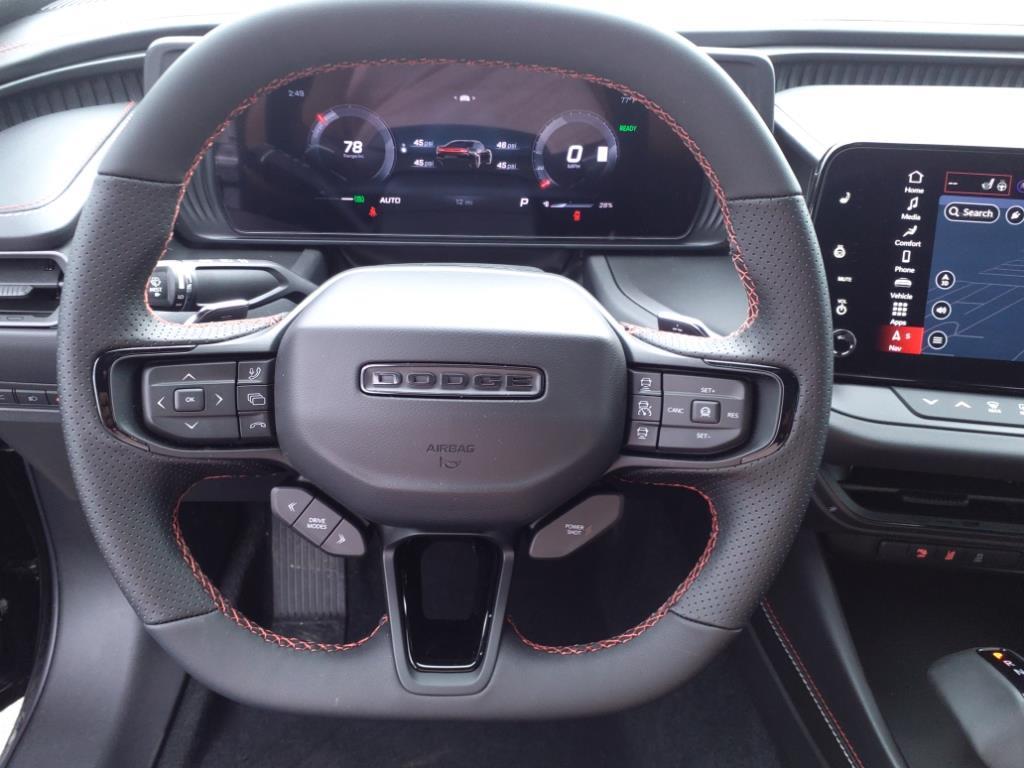 2025 Dodge Charger R/T photo 12