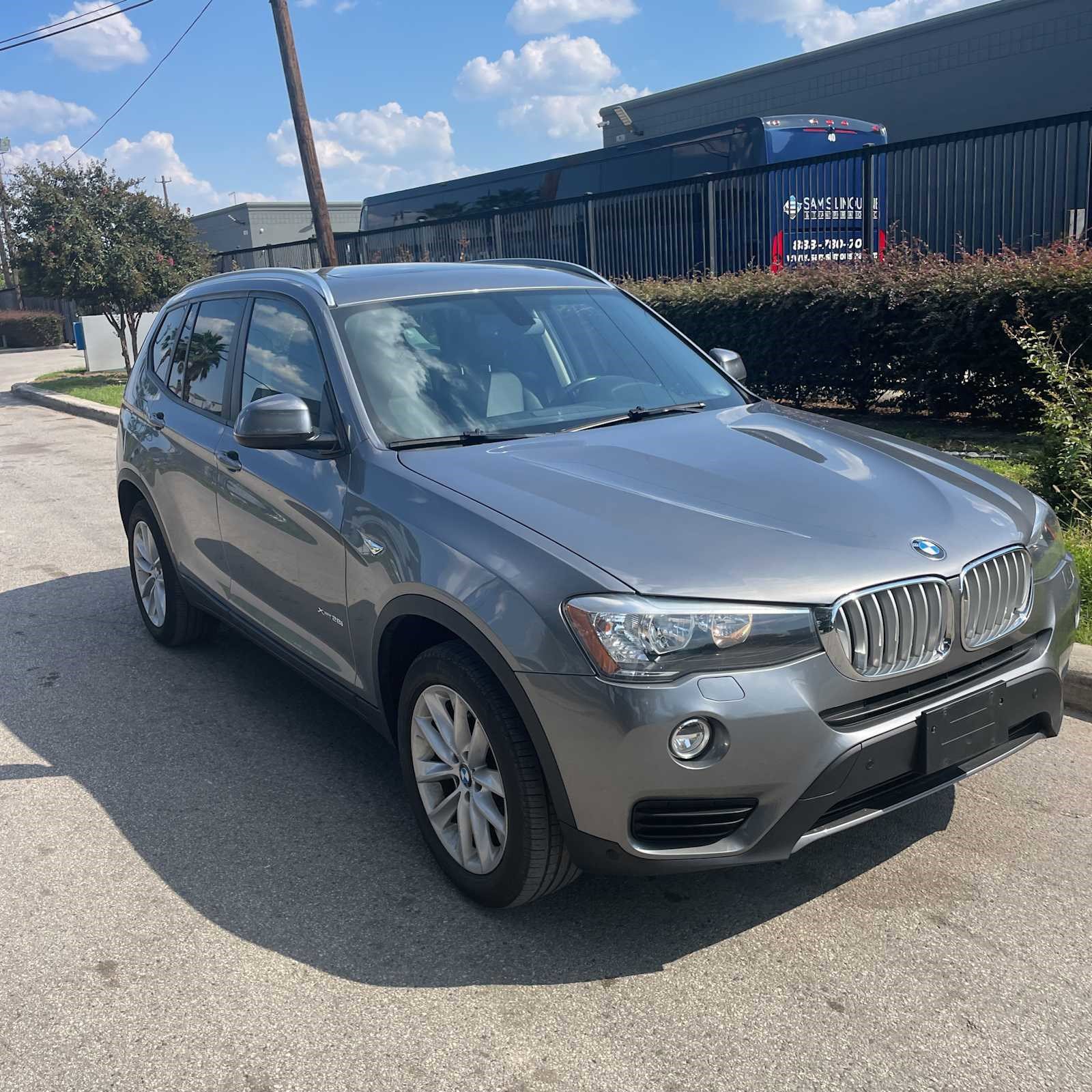 2017 Bmw X3 xDrive28i photo 4