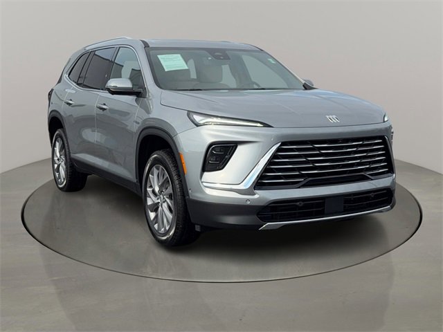 2025 Buick Enclave Preferred's photo