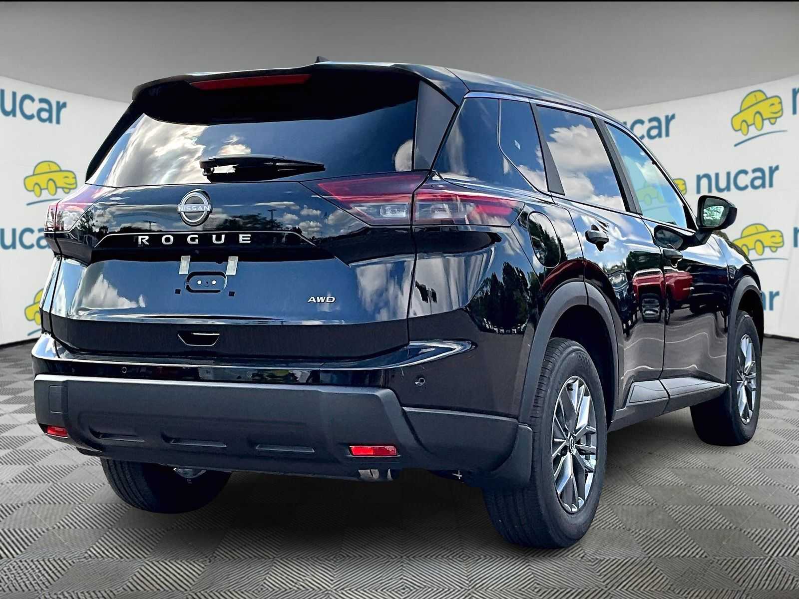 2026 Nissan Rogue S photo 6