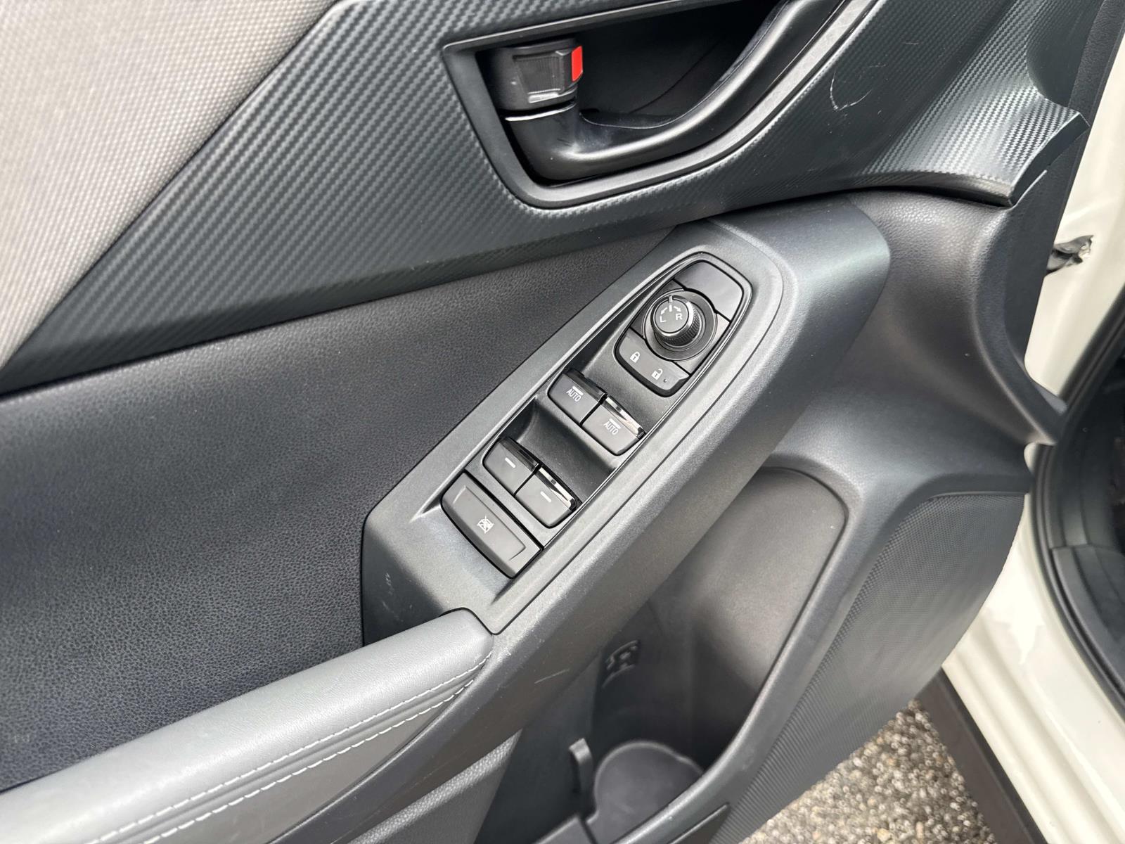 2024 Subaru Crosstrek Premium photo 11