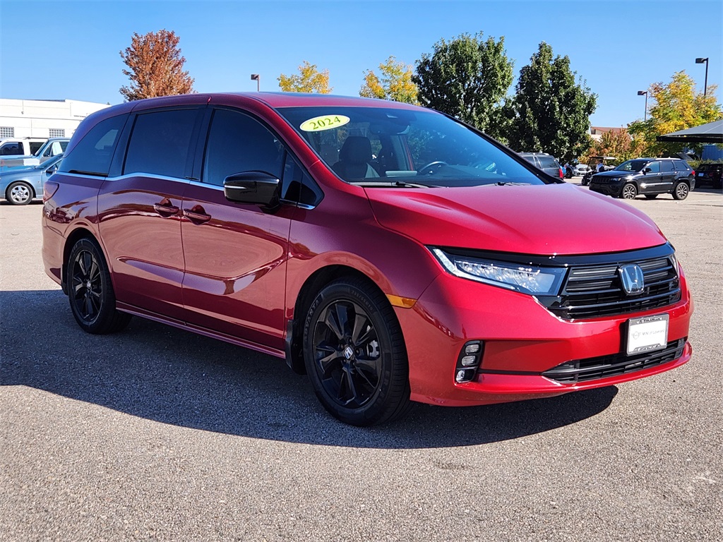 2024 Honda Odyssey Sport photo 4