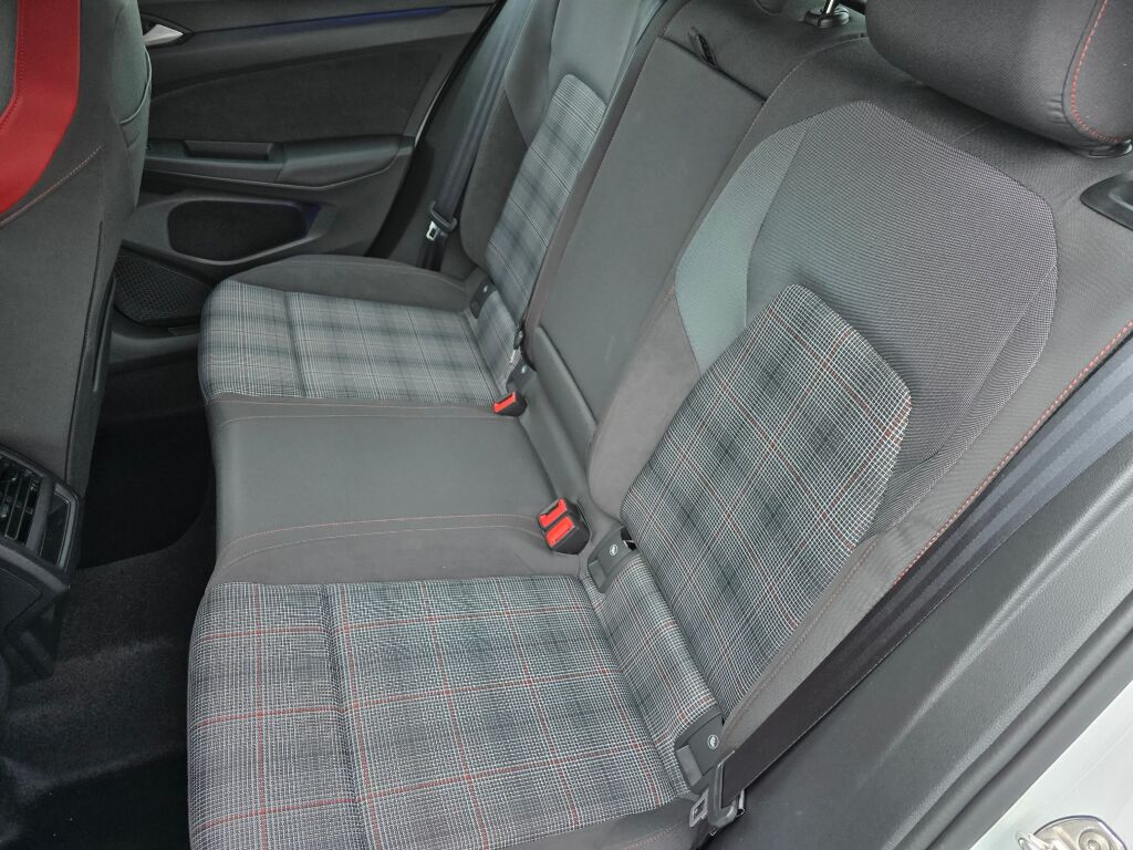 2024 Volkswagen Golf GTI S photo 16