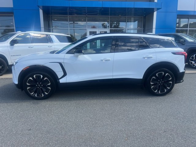 Used 2024 Chevrolet Blazer EV RS with VIN 3GNKDCRJ3RS159750 for sale in Wallingford, CT