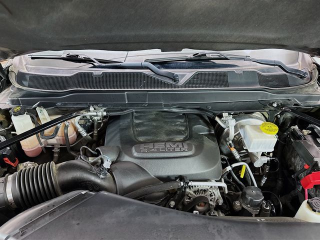 2020 Ram 2500 Laramie photo 29