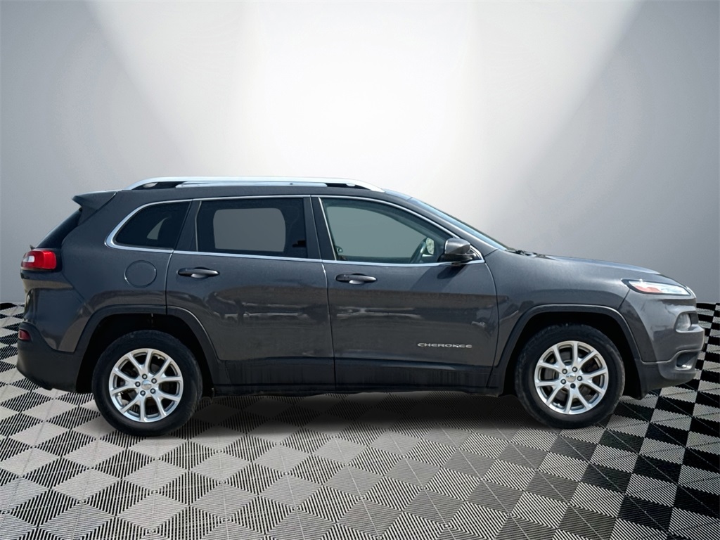 Used 2016 Jeep Cherokee North with VIN 1C4PJLCB1GW144061 for sale in Pinckney, MI
