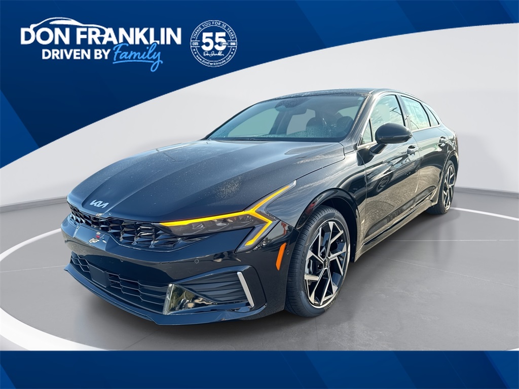 2026 Kia K5 EX's photo