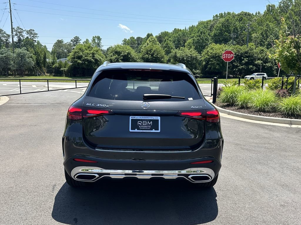 2025 Mercedes Benz GLC 350e 4MATIC photo 5