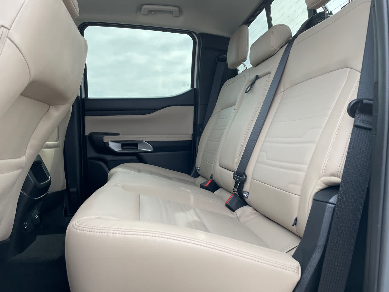 2024 Ford Ranger Lariat photo 11