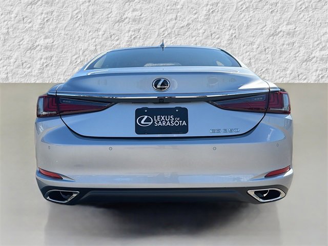 2025 Lexus ES 350 photo 4