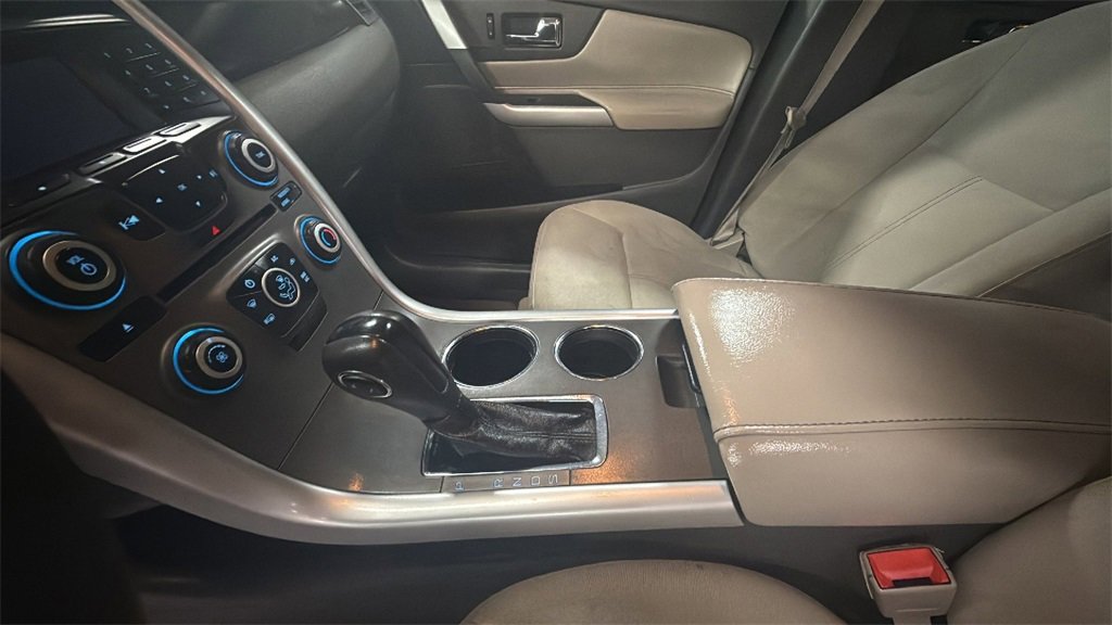 2013 Ford Edge SE photo 14