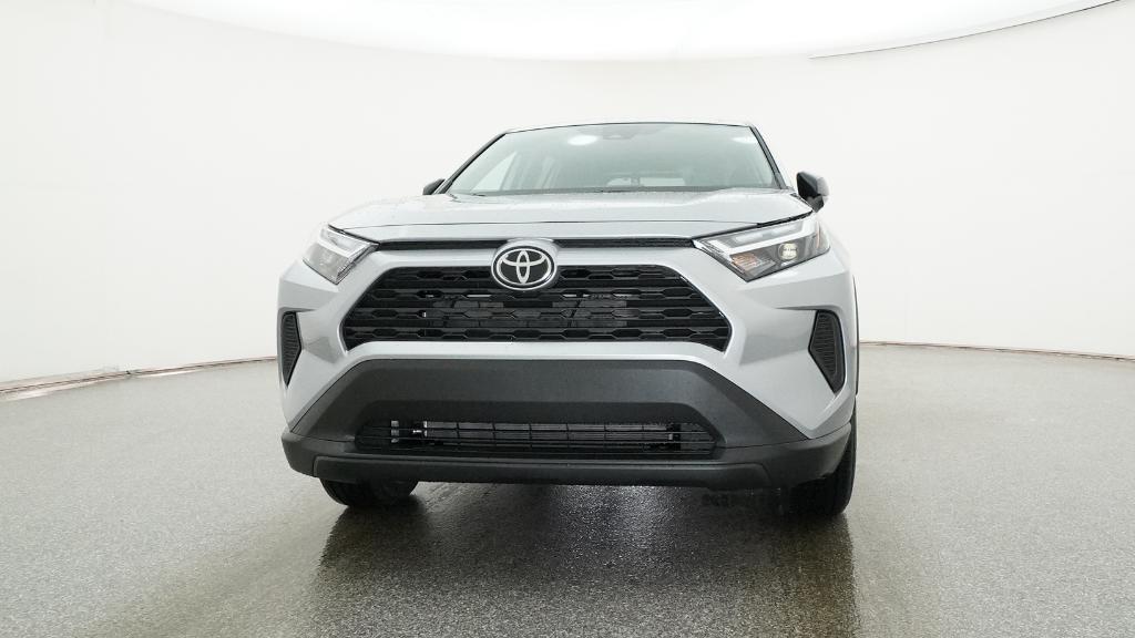 2025 Toyota RAV4 LE photo 2