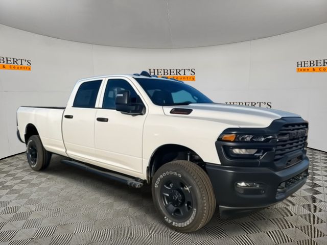 2026 Ram 2500 Tradesman photo 4