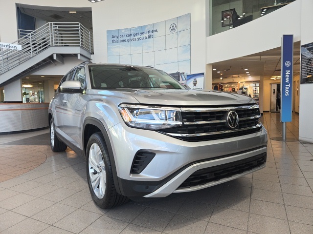 2023 Volkswagen Atlas SE w/Tech's photo