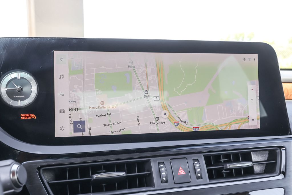 2023 Lexus ES 350 photo 4