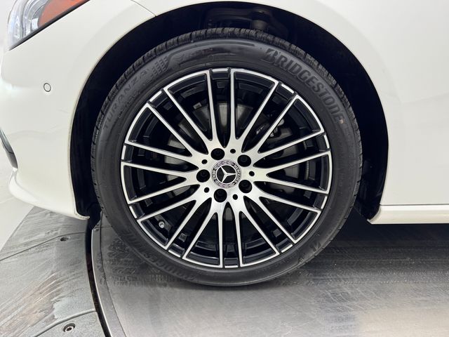 2025 Mercedes Benz C 300 photo 9