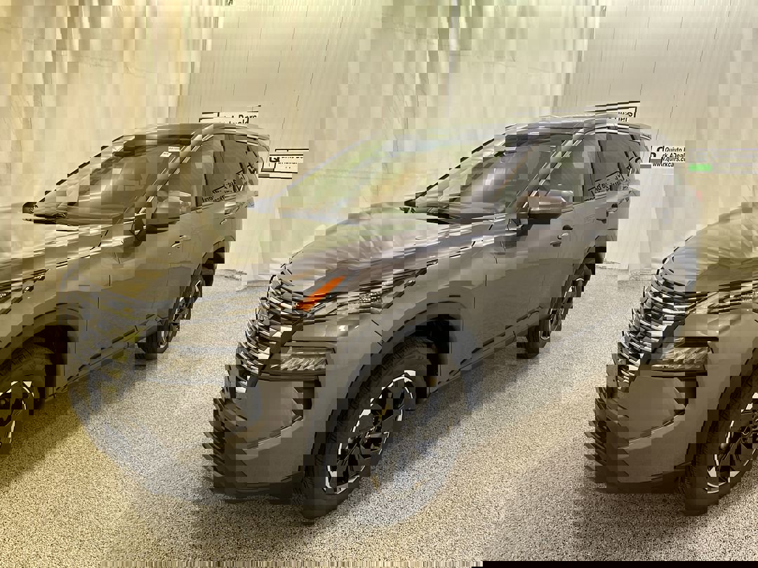 2026 Nissan Rogue SV photo 4