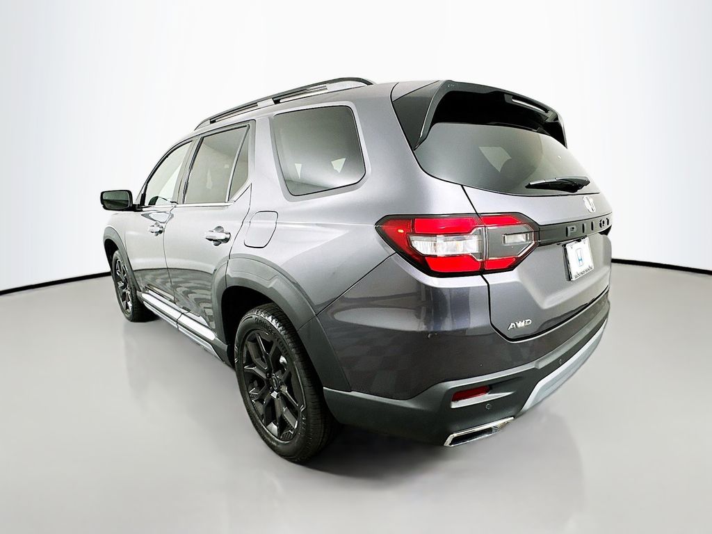 2025 Honda Pilot Touring photo 6