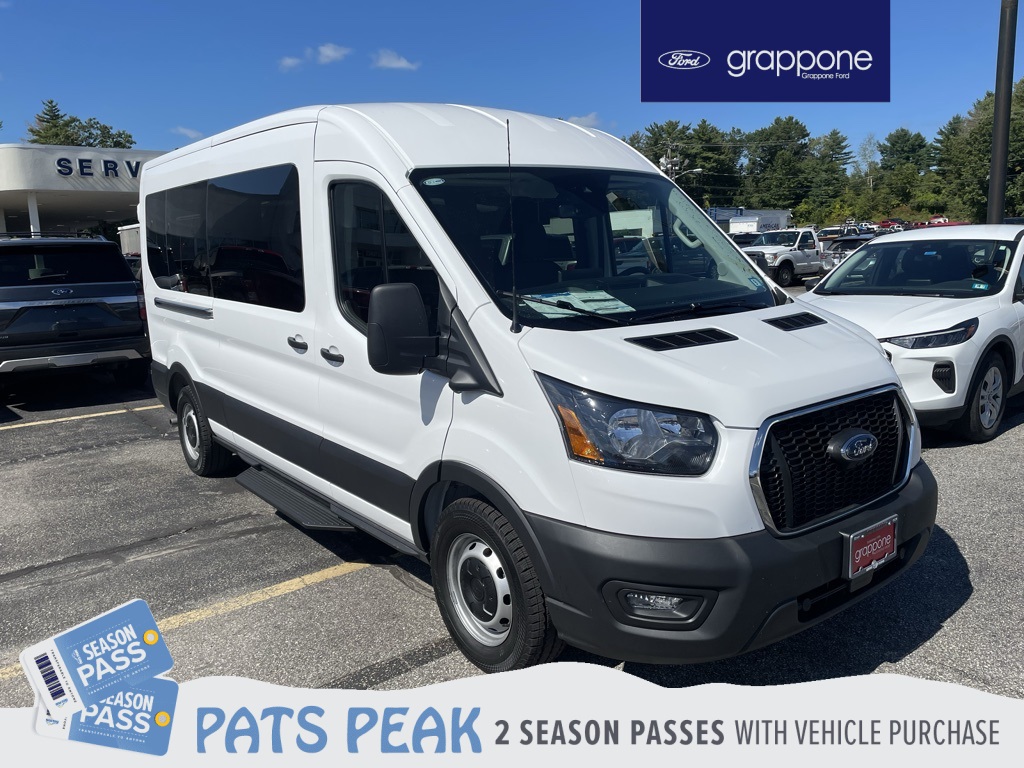 2025 Ford Transit Passenger Van XL's photo