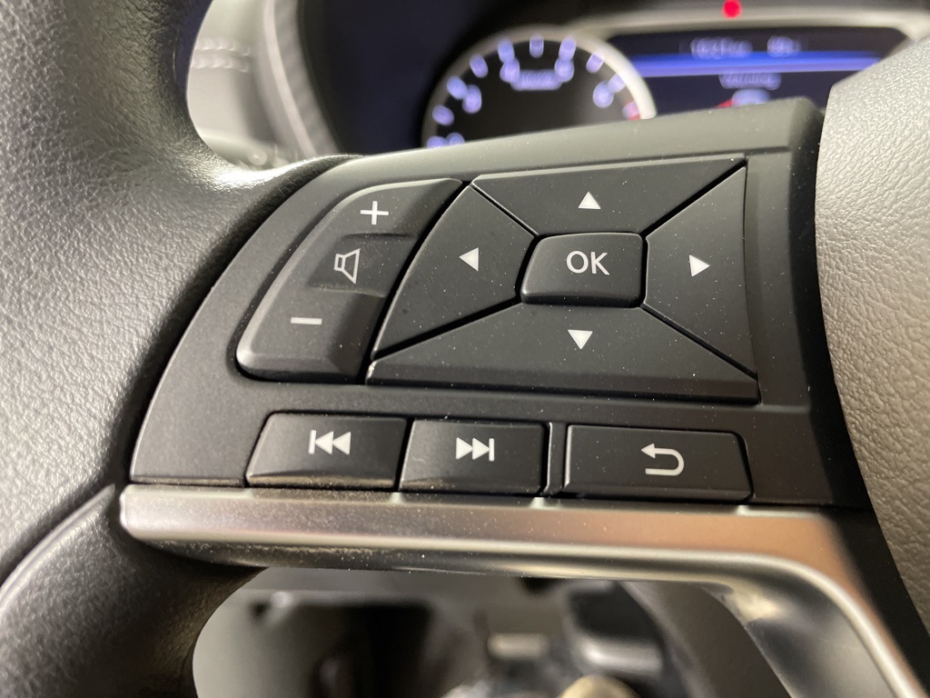 2025 Nissan Sentra SV photo 22