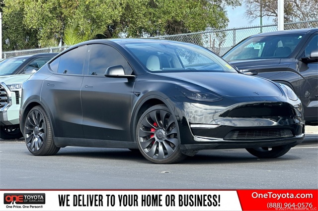 Used 2023 Tesla Model Y Performance with VIN 7SAYGDEF8PF752353 for sale in Oakland, CA