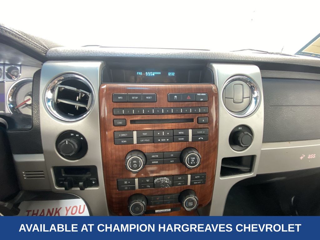 2009 Ford F-150 Lariat photo 13