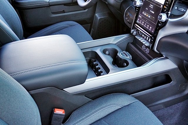 New 2026 Granite Crystal Metallic Clear-Coat Exterior Paint RAM Big Horn image 16