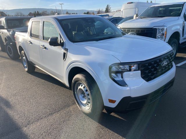 2026 Ford Maverick XL's photo