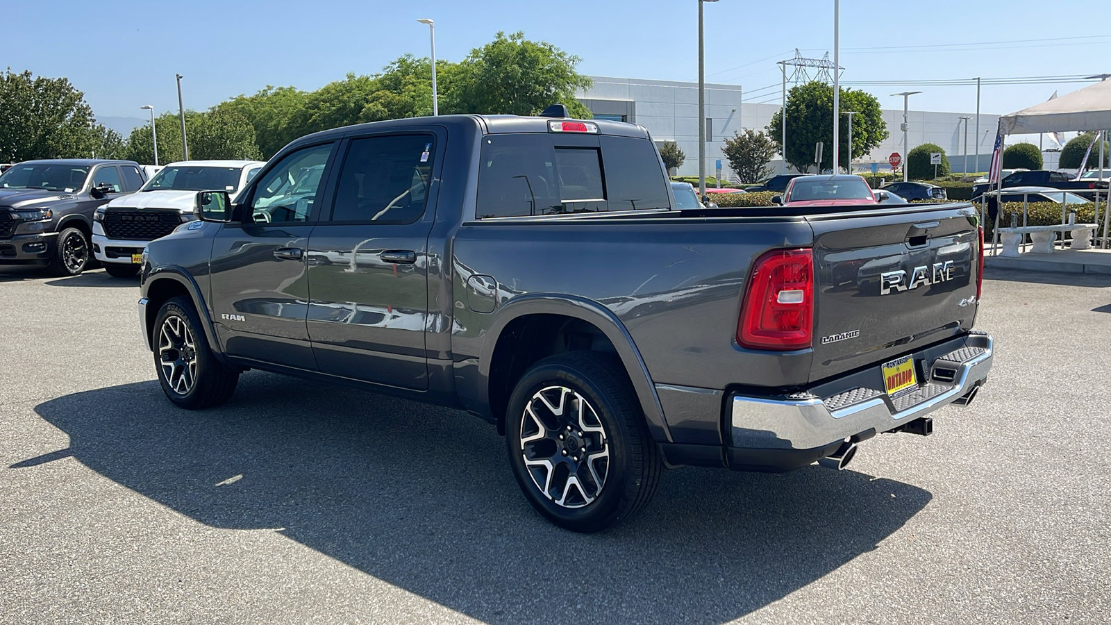 2025 Ram 1500 Laramie photo 7