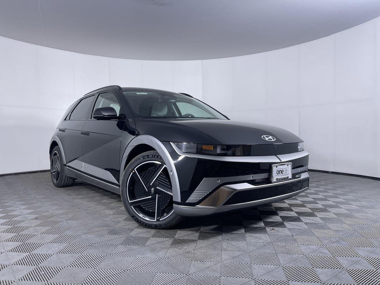 2025 Hyundai Ioniq 5 Limited photo 3