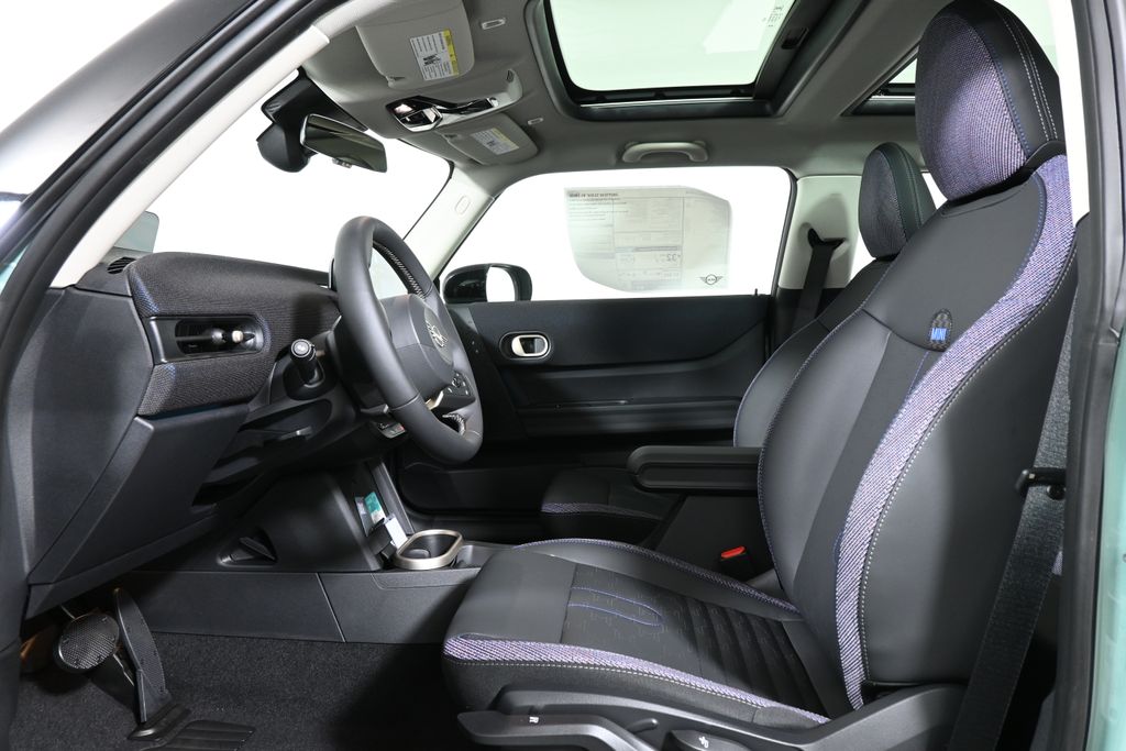 2026 Mini Cooper 2 Door Hardtop Signature photo 2