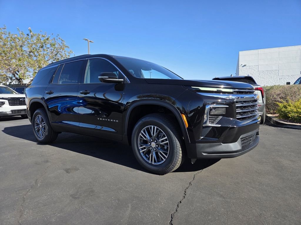 2026 Chevrolet Traverse LT's photo