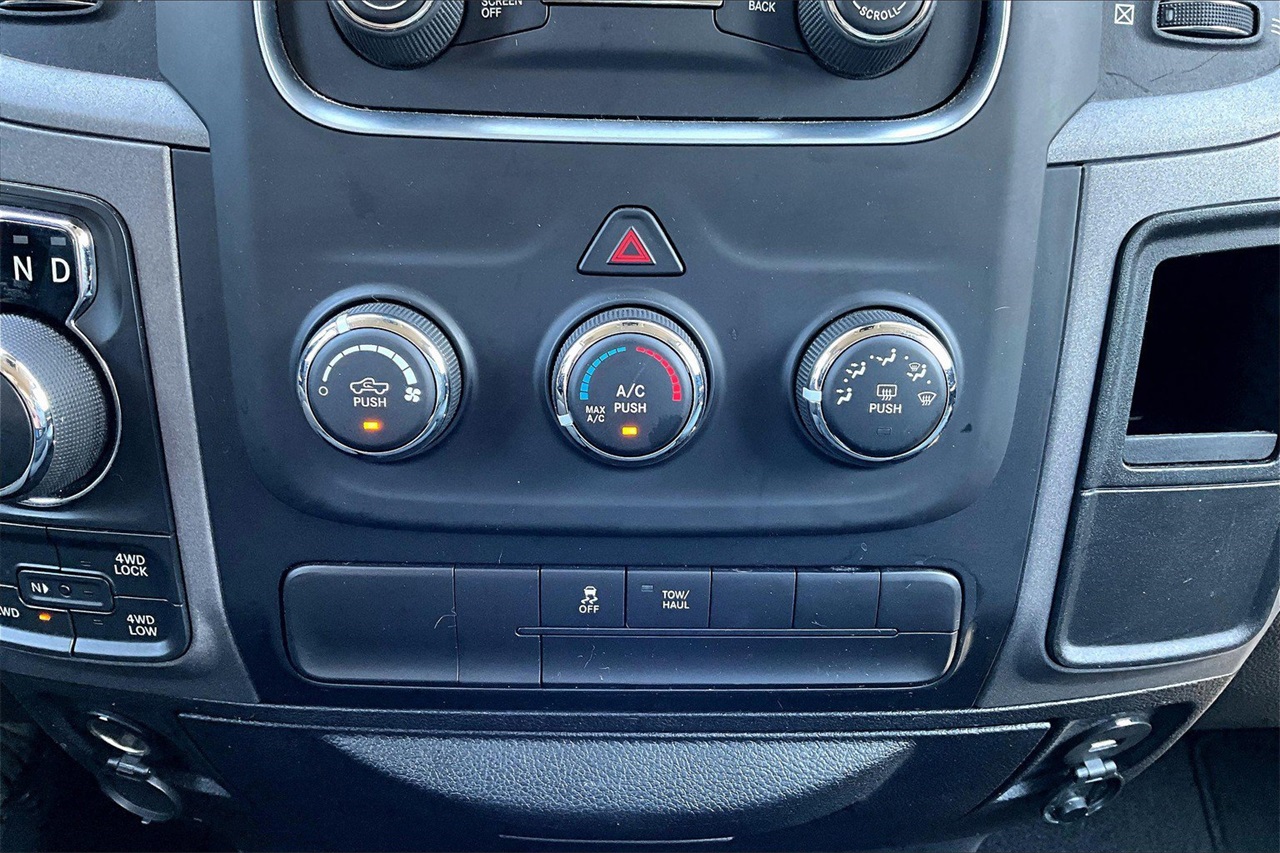 2017 Ram 1500 Express photo 13