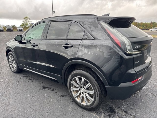 2020 Cadillac XT4 Sport photo 2