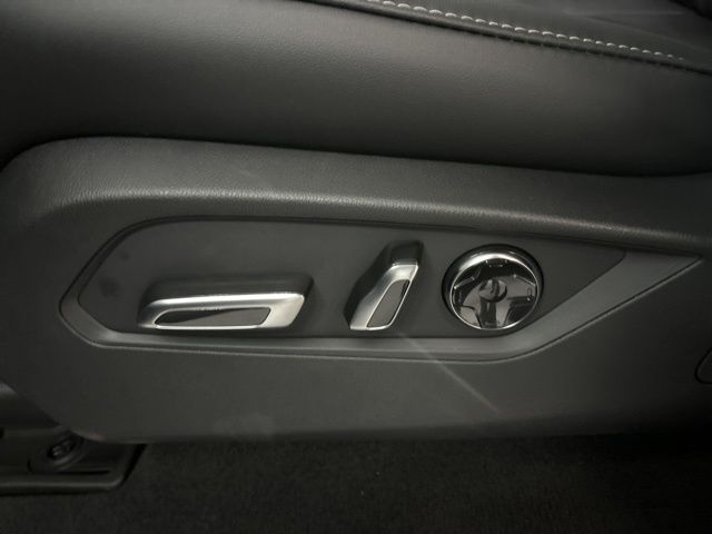 2025 Acura MDX Technology photo 10