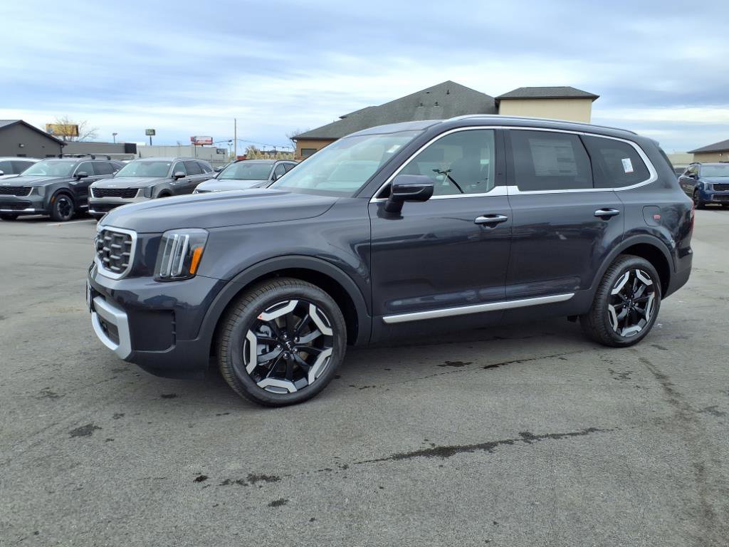 2025 Kia Telluride S photo 2
