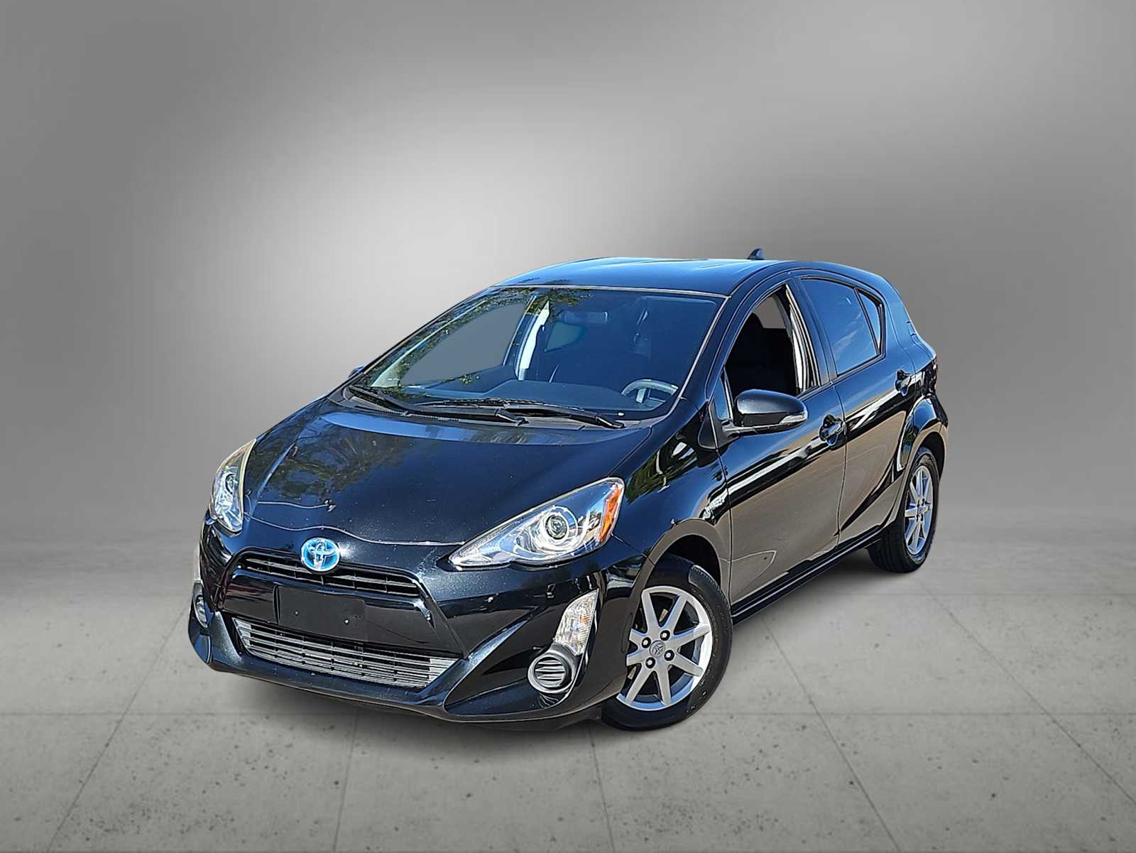 2015 Toyota Prius c Three
