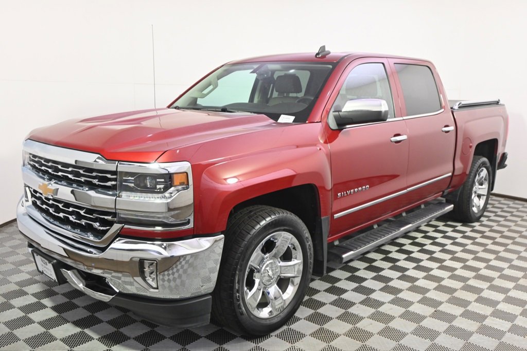 Used 2018 Chevrolet Silverado 1500 LTZ with VIN 3GCUKSEC6JG404444 for sale in Minneapolis, Minnesota