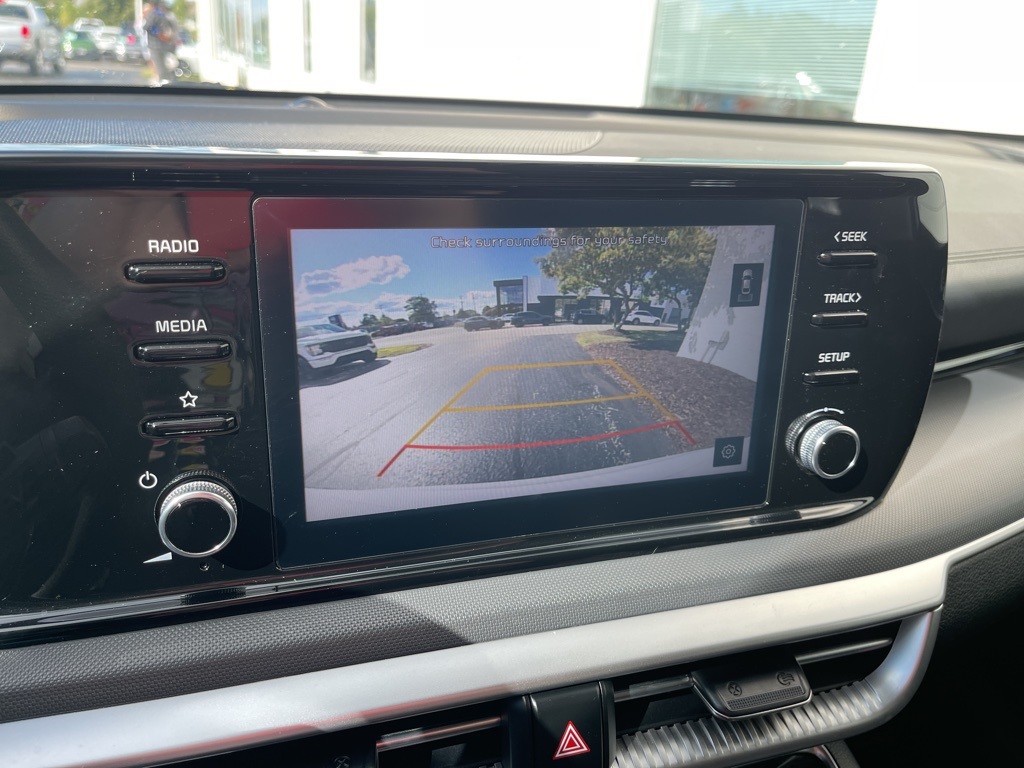 2022 Kia K5 LXS photo 6