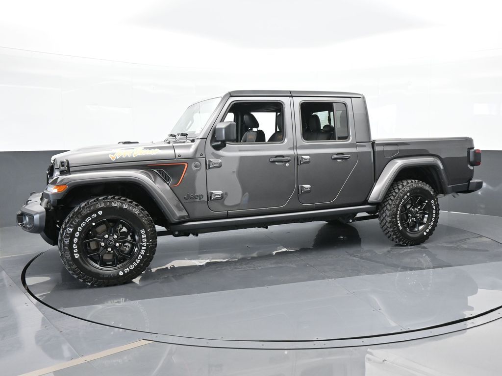 2024 Jeep Gladiator photo 2