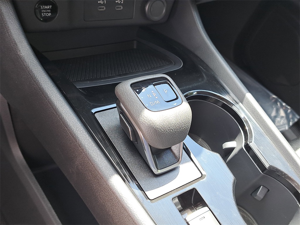 2026 Nissan Rogue SV photo 29