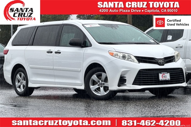2020 Toyota Sienna L's photo
