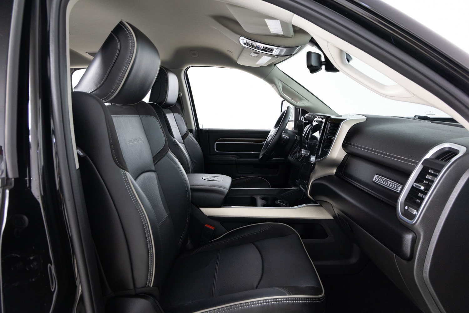 2024 Ram 2500 Laramie photo 13