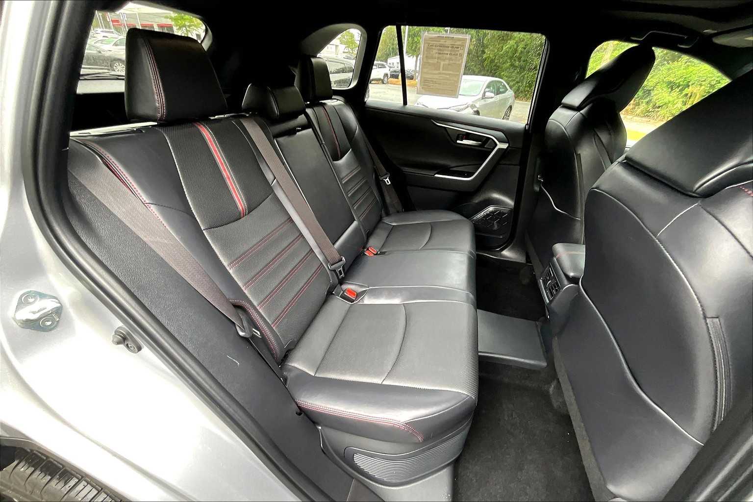 2023 Toyota RAV4 Prime XSE Premium photo 37